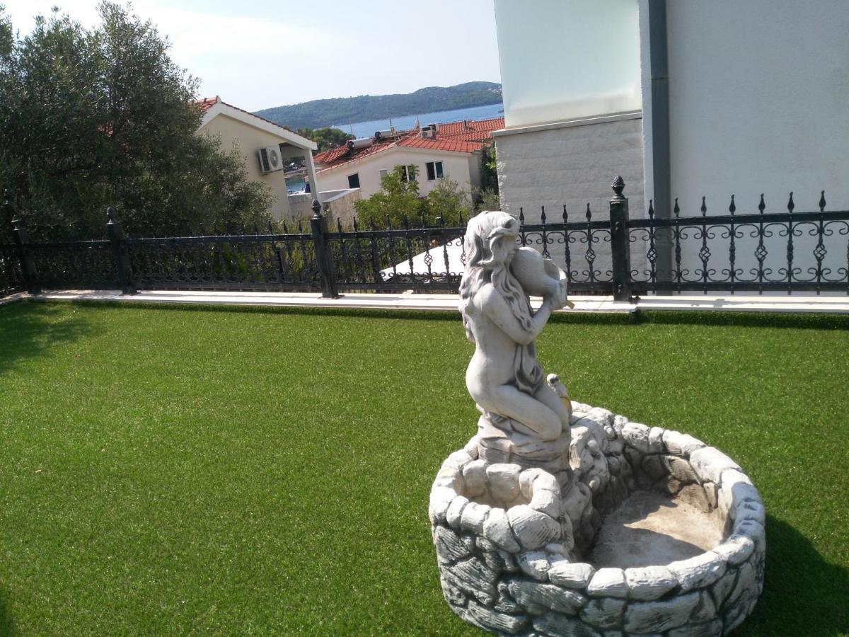 Villa Mira Trogir Buitenkant foto